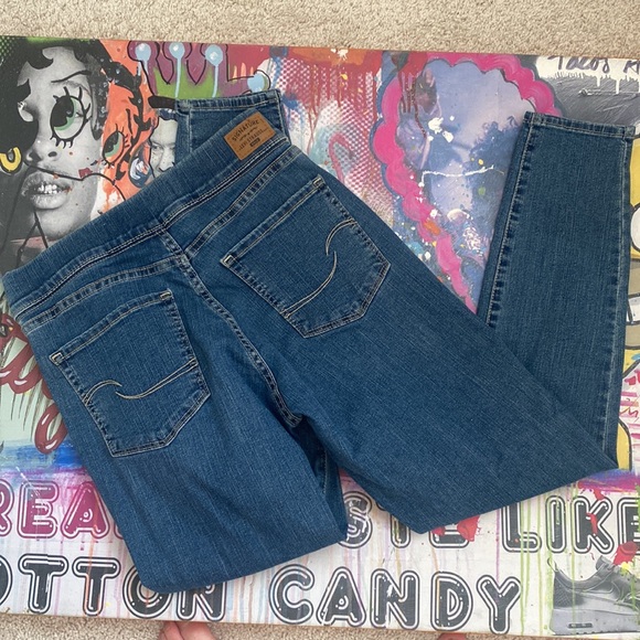 Levi’s pull on jeans - Picture 3 of 4